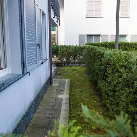 Апартаменты Con Giardino E Parcheggio Privato *