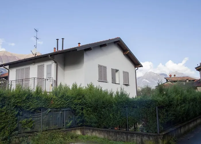 Con Giardino E Parcheggio Privato 公寓 *