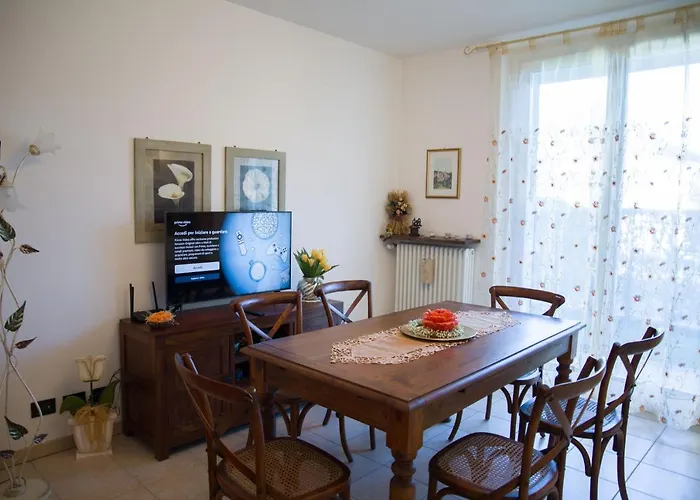Con Giardino E Parcheggio Privato 公寓