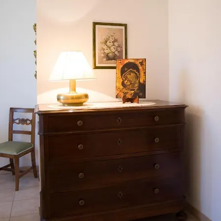 Apartmán Con Giardino E Parcheggio Privato *