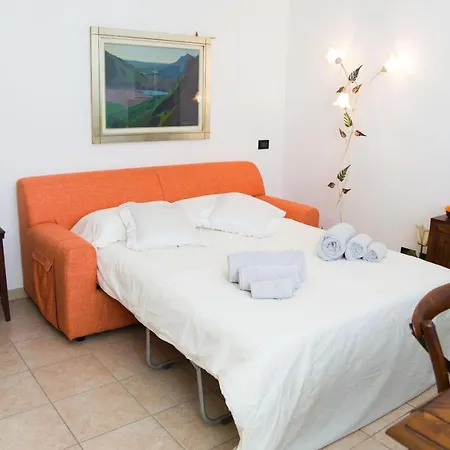 Con Giardino E Parcheggio Privato Apartmán *